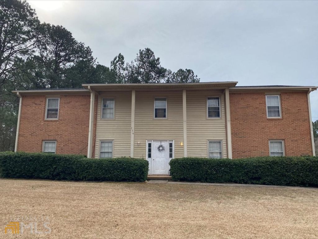 Photo of 116 Fairhaven Court #B, Stockbridge, GA 30281 (MLS # 10791481)