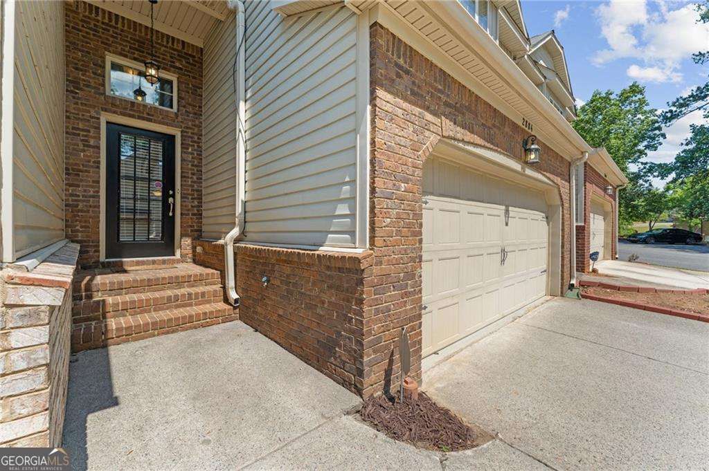 Photo of 2884 Oshields Court SW #1, Marietta, GA 30060 (MLS # 10760335)