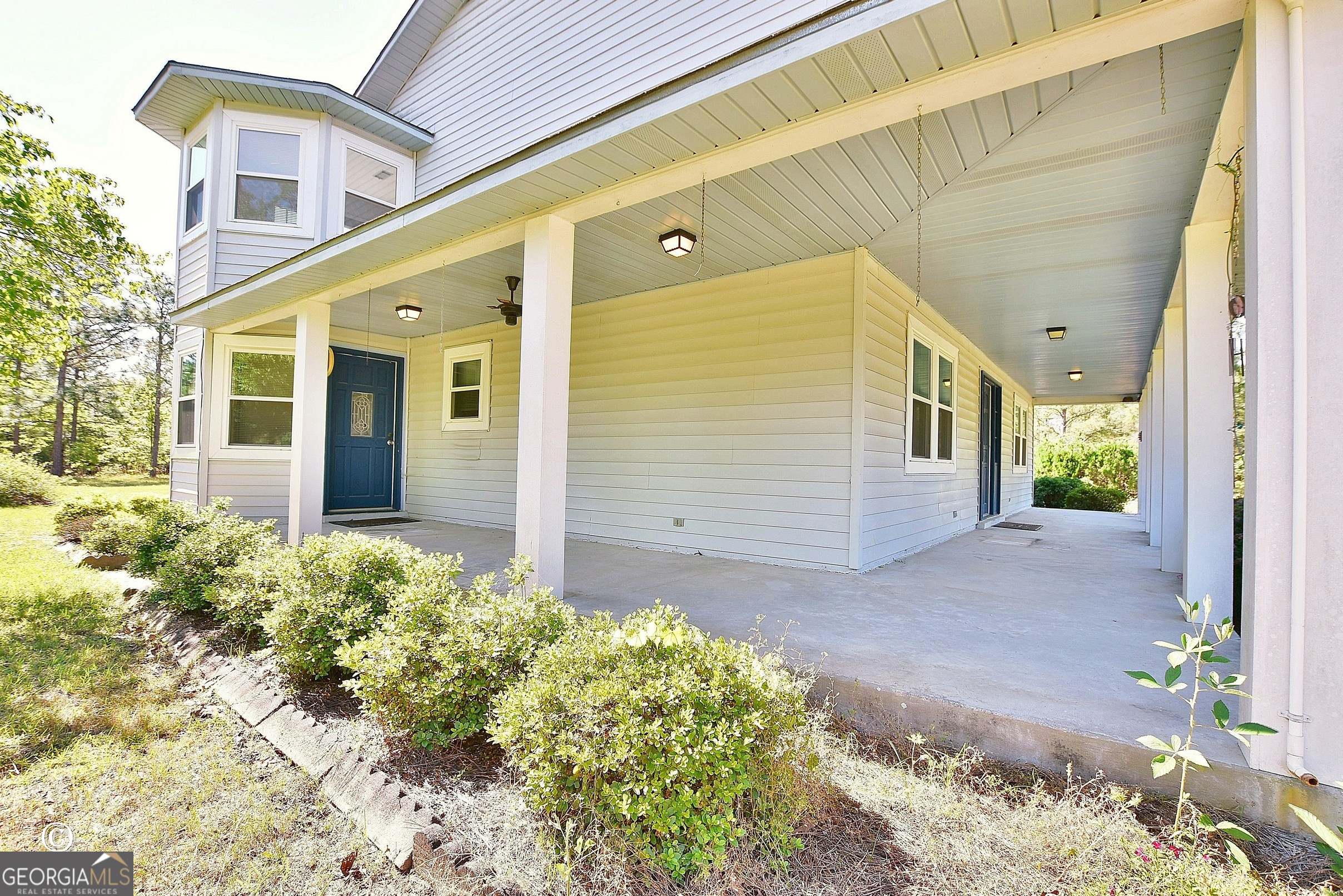 1169 Pineknot RD