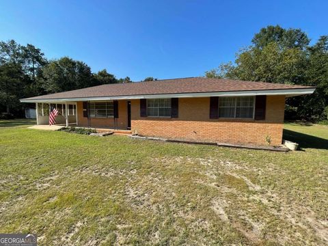 220 Strickland ST Reidsville GA 30453