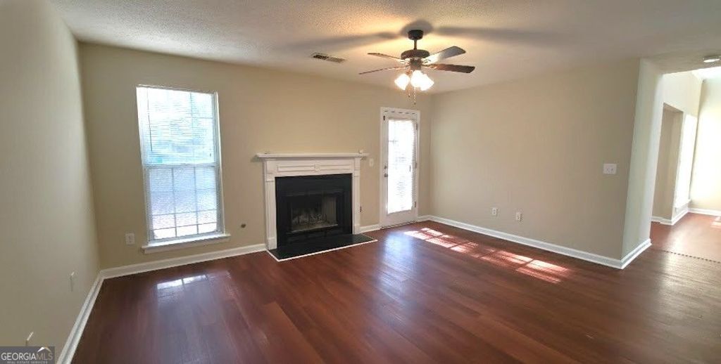 Photo of 4915 Lakebrooke Run, Stone Mountain, GA 30087 (MLS # 10706584)