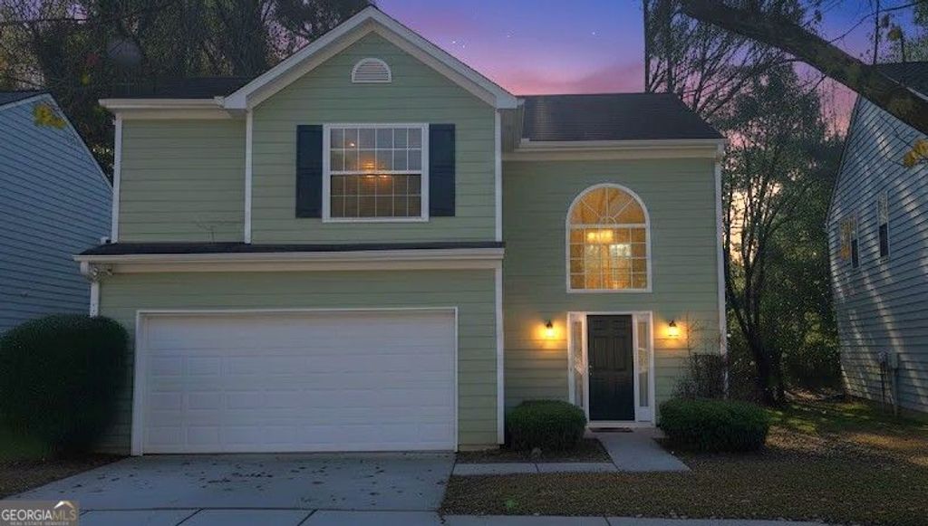 Photo of 4915 Lakebrooke Run, Stone Mountain, GA 30087 (MLS # 10706584)