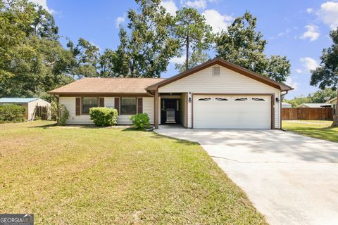 Photo of 308 Pinedale Drive, St. Marys, GA 31558 (MLS # 10607442)