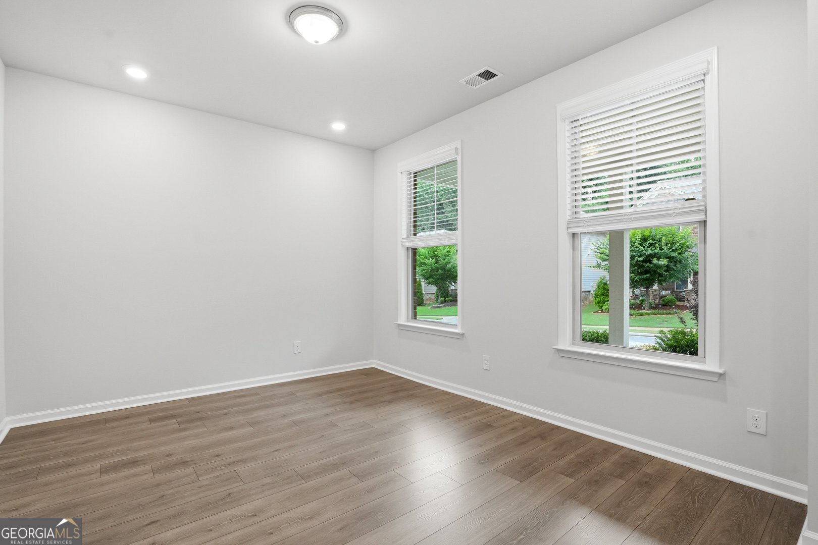 3298 Hidden Valley CIR