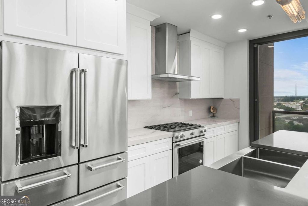 Photo of 270 17th Street NW #2012, Atlanta, GA 30363 (MLS # 10774839)