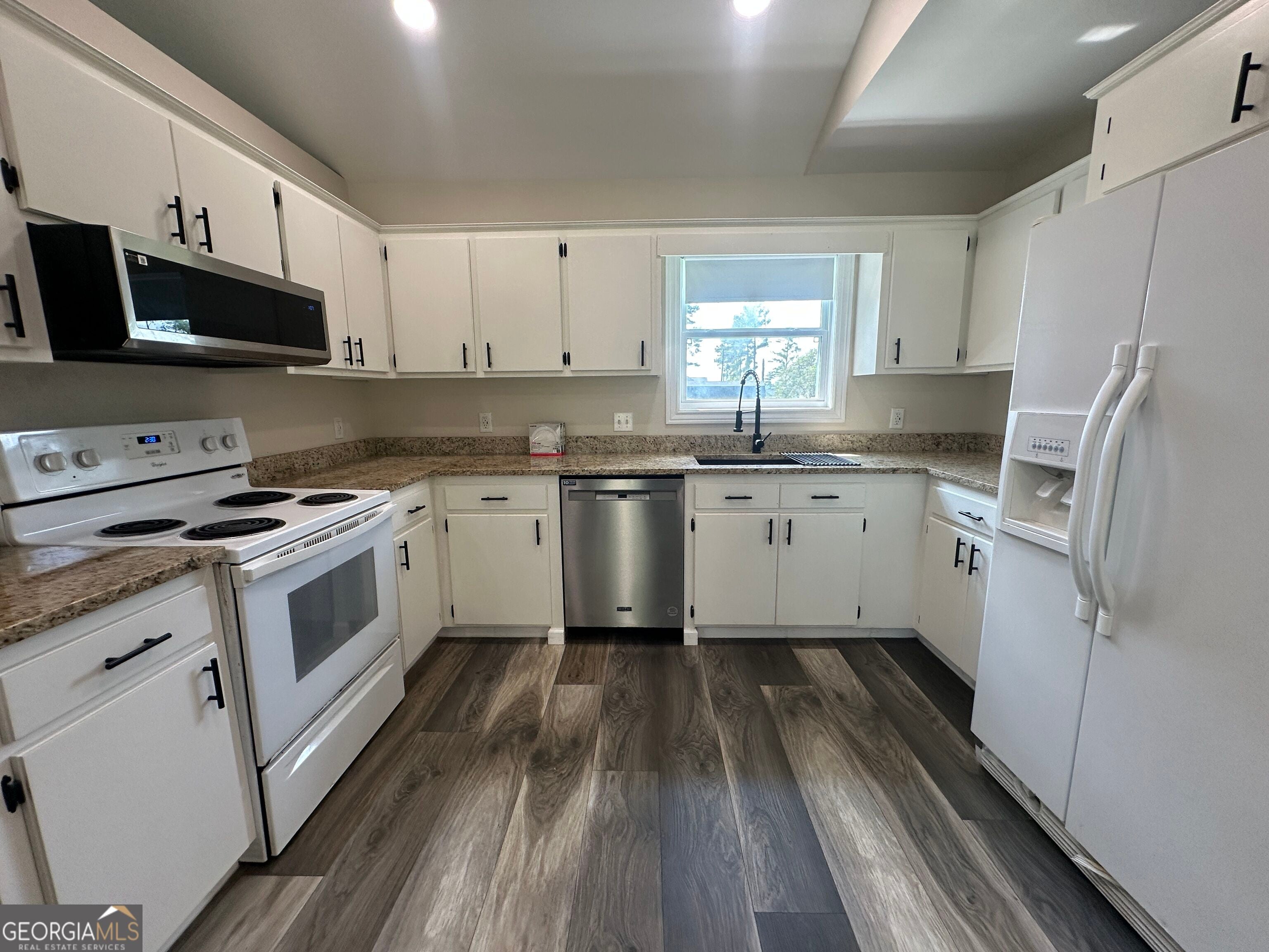 273 Sunbeam RD