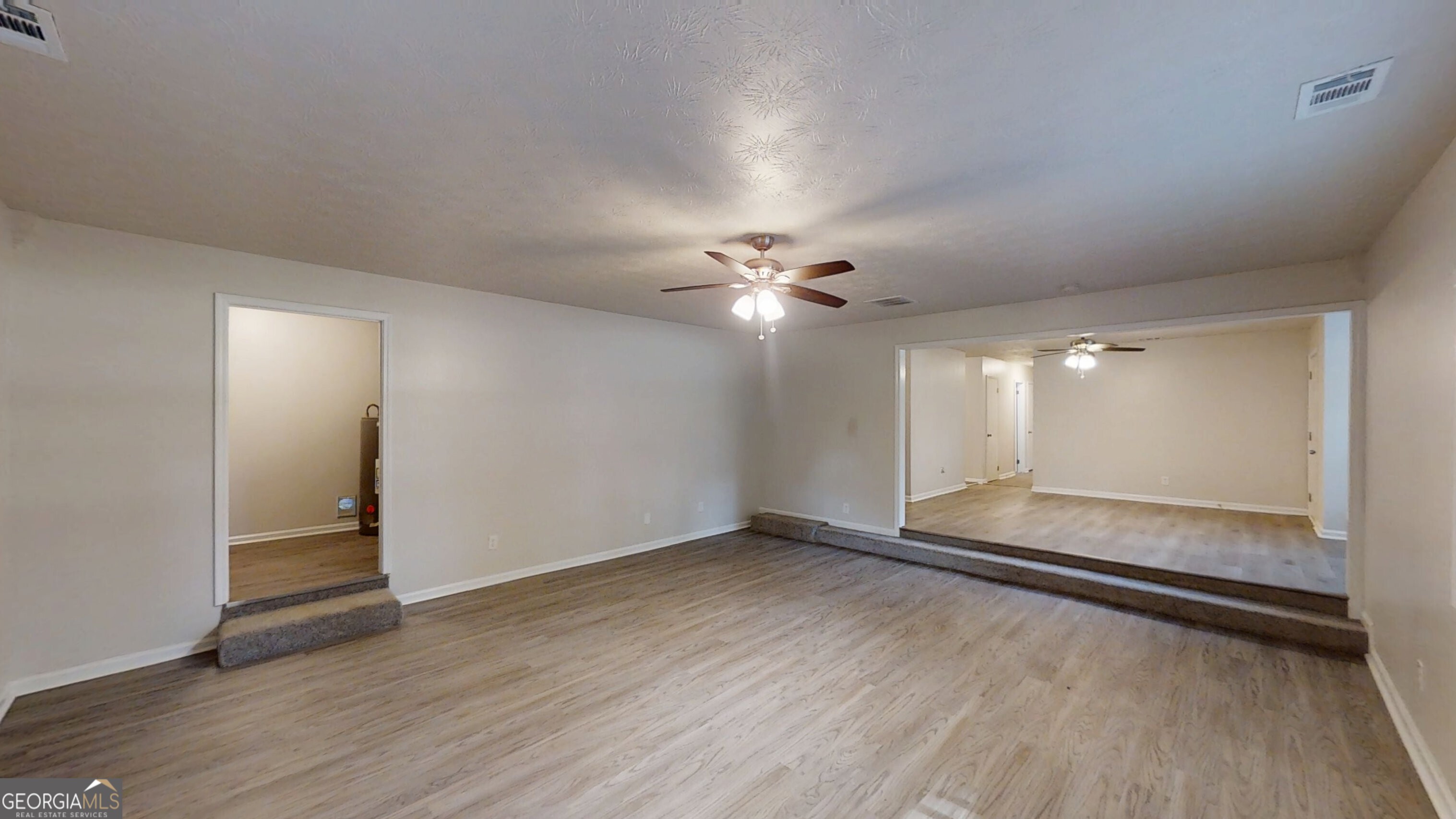 119 Valley RD