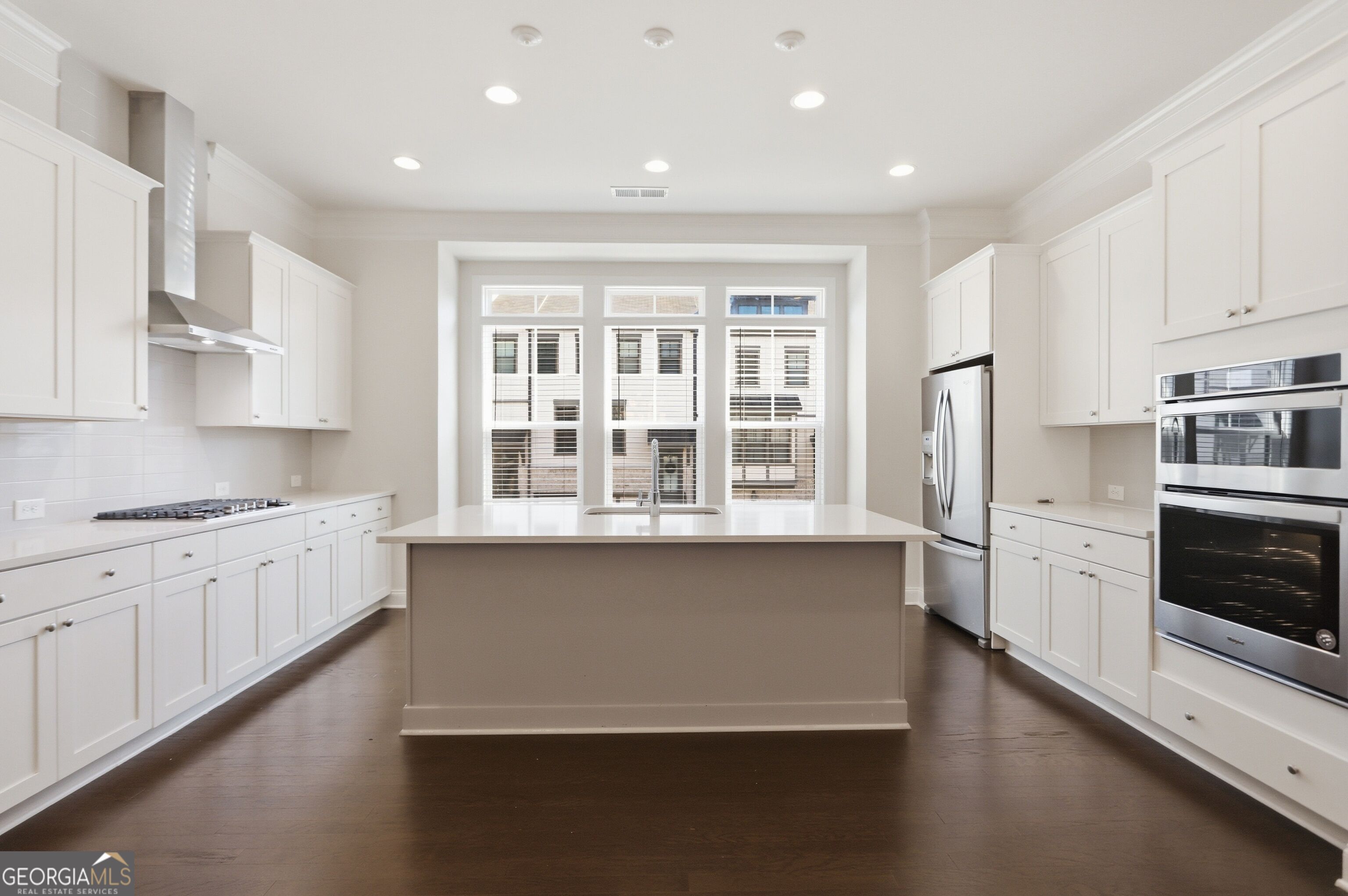 1127 Provence LN