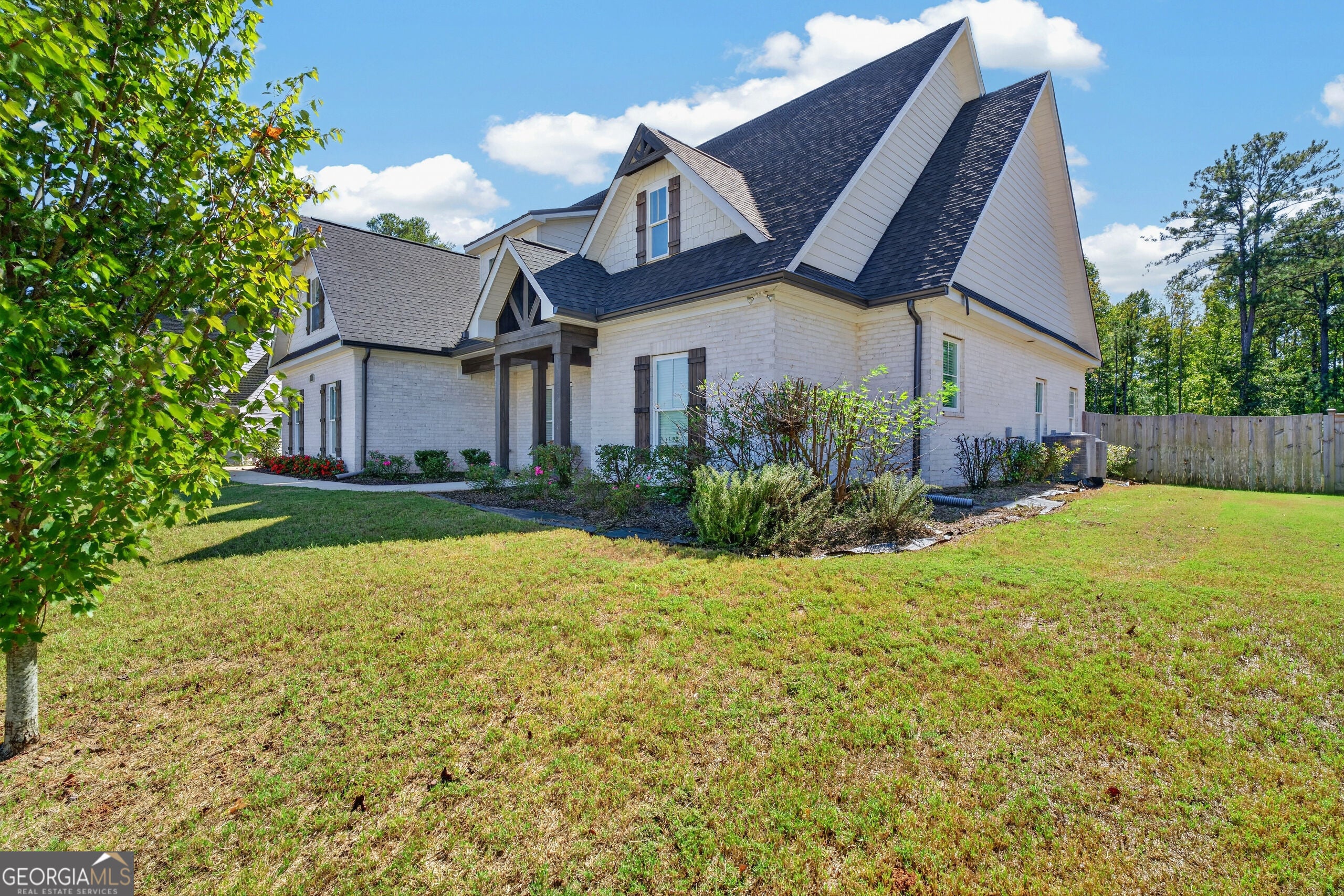 109 Camden TRCE