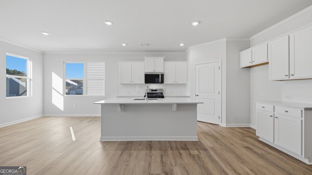 76 Lambton PL