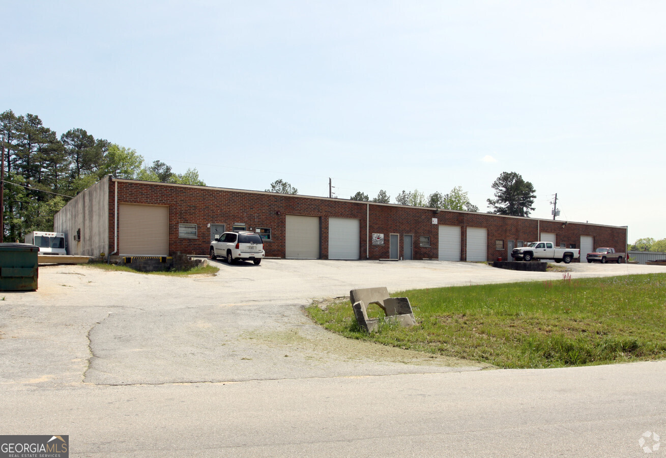 2182 Coffee RD