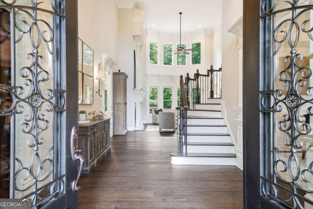 Photo of 2830 Manor Bridge Drive, Alpharetta, GA 30004 (MLS # 10795822)