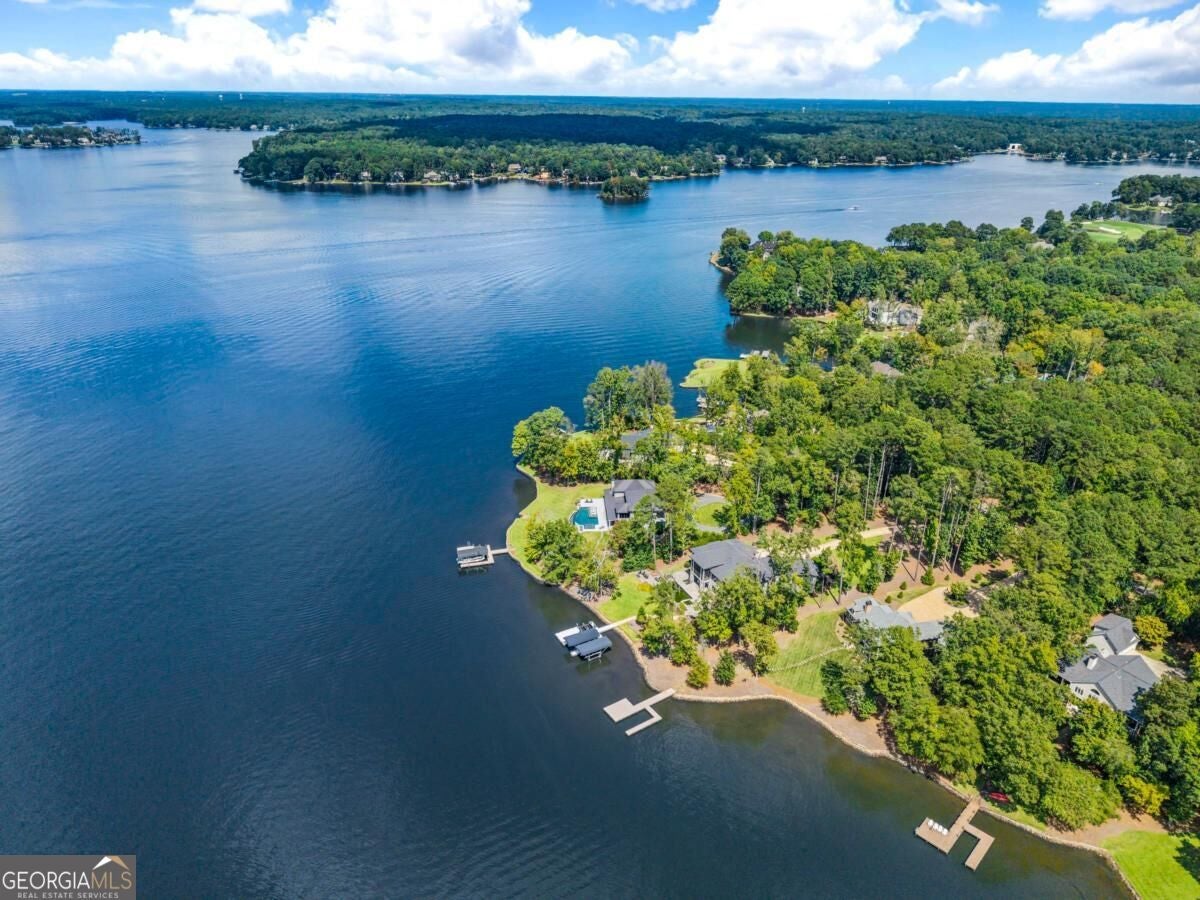 131 Carolyn DR