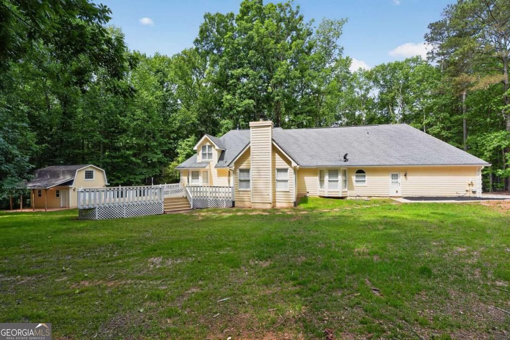 Photo of 185 Courtland Drive, Fayetteville, GA 30215 (MLS # 10769100)