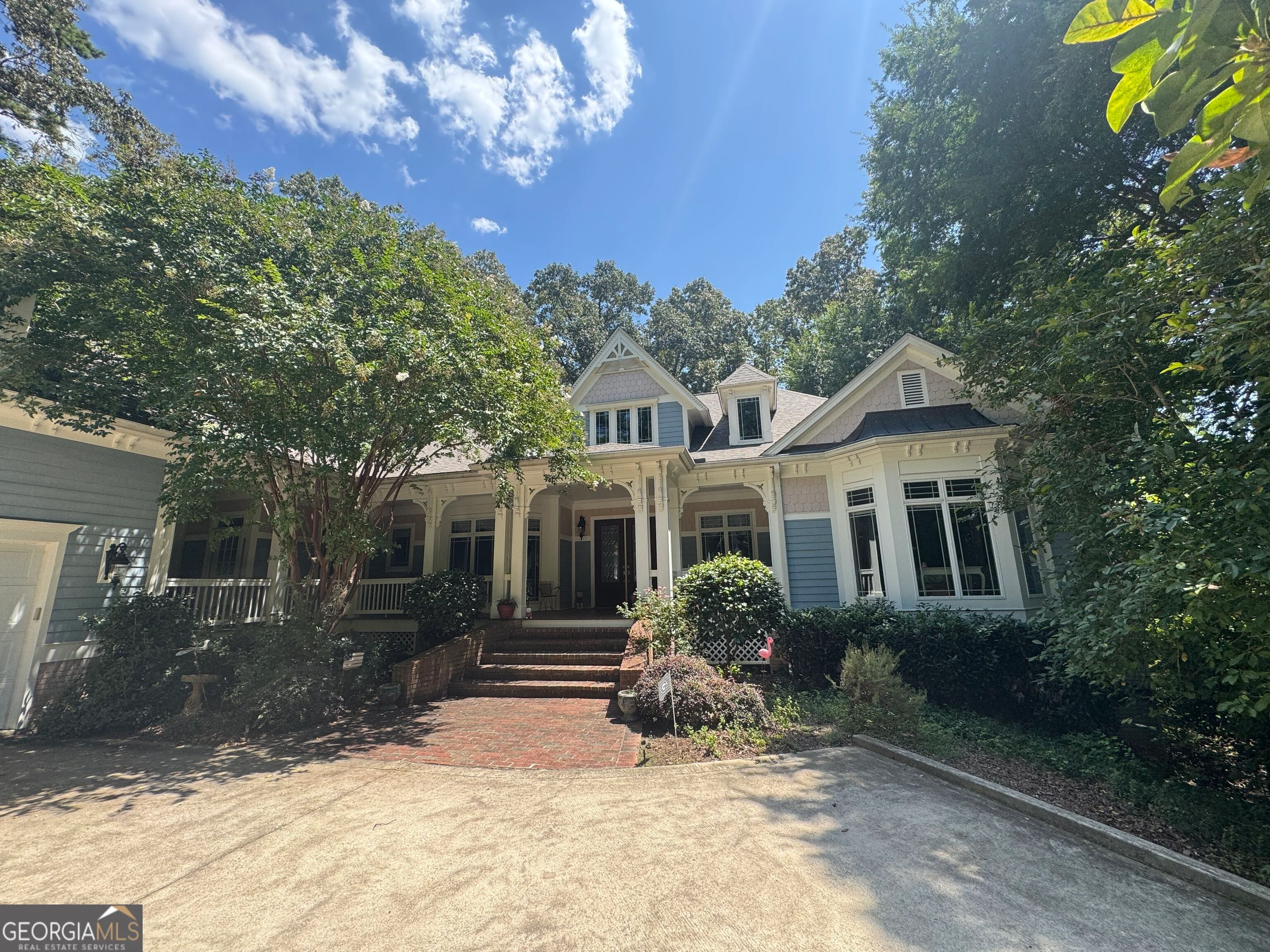 1020 Hixons Bluff Drive