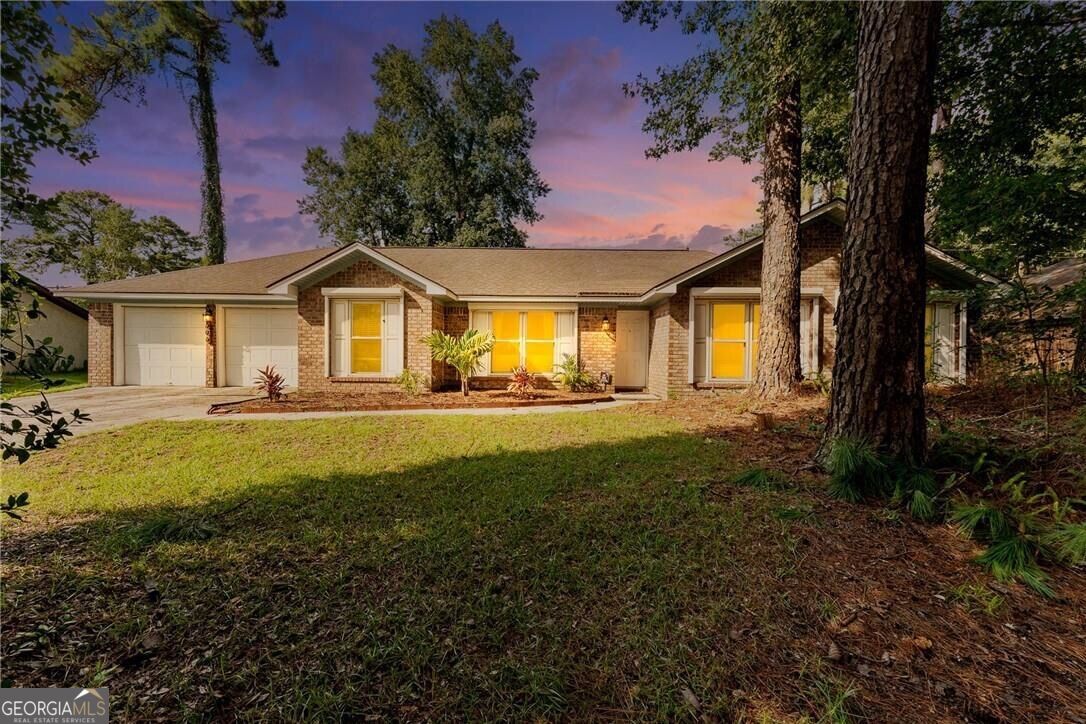 606 Tibet AVE