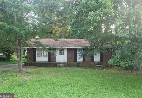 Photo of 2802 Ocean Valley Drive, South Fulton, GA 30349 (MLS # 10555357)