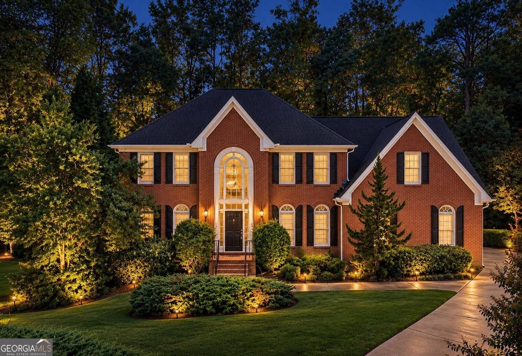 Photo of 990 Ramsden Run, Alpharetta, GA 30022 (MLS # 10850723)
