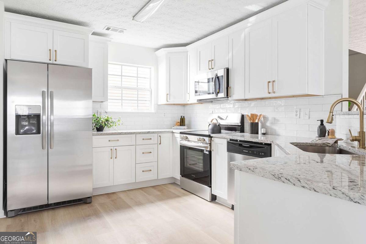 The Retreat at OHARA - Residential