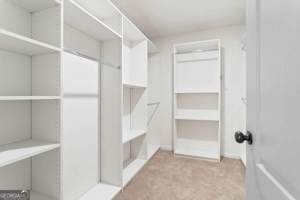 The Retreat at OHARA - Residential