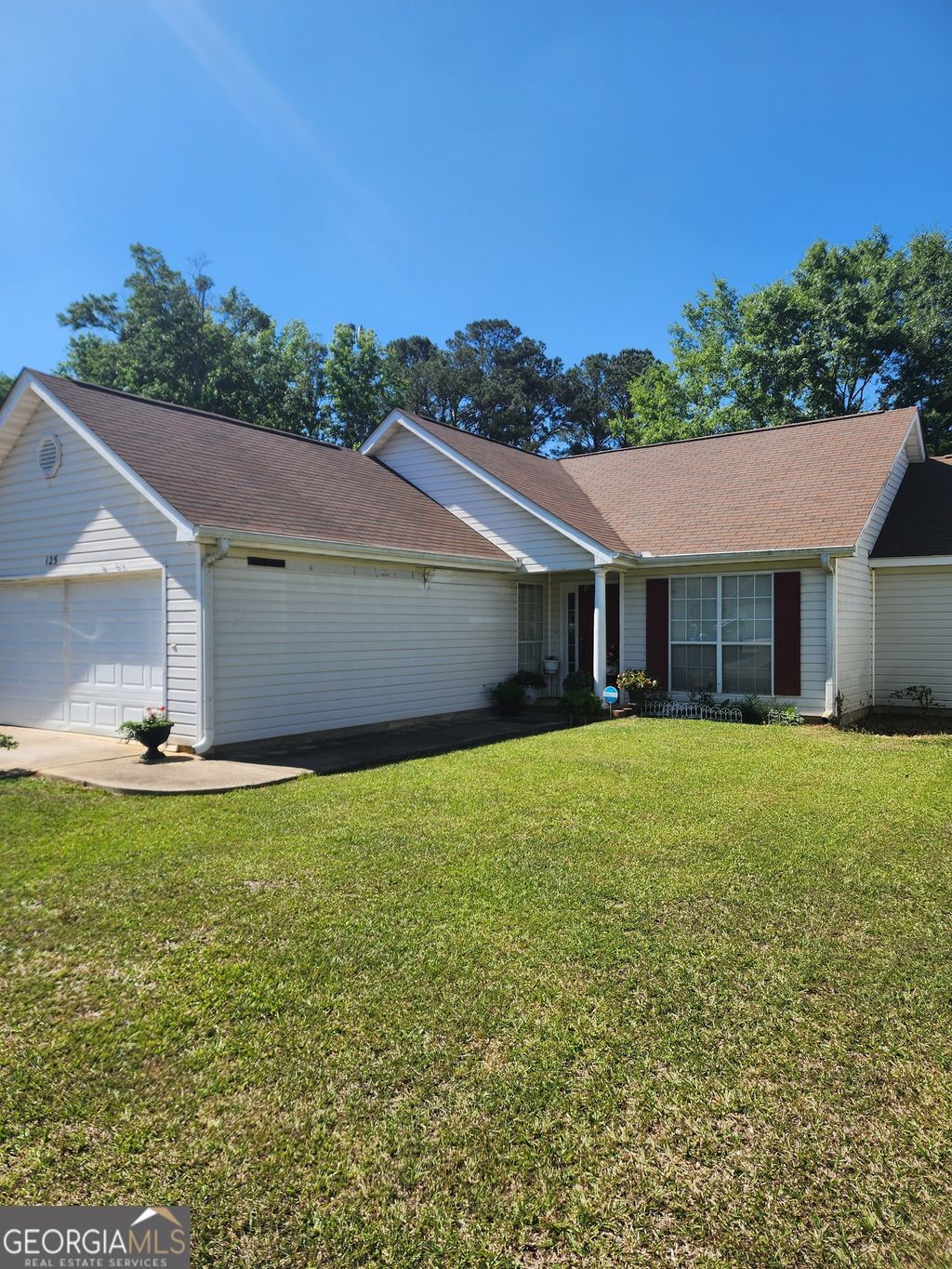 Photo of 125 Crest Mont Drive, Macon, GA 31206 (MLS # 10767378)