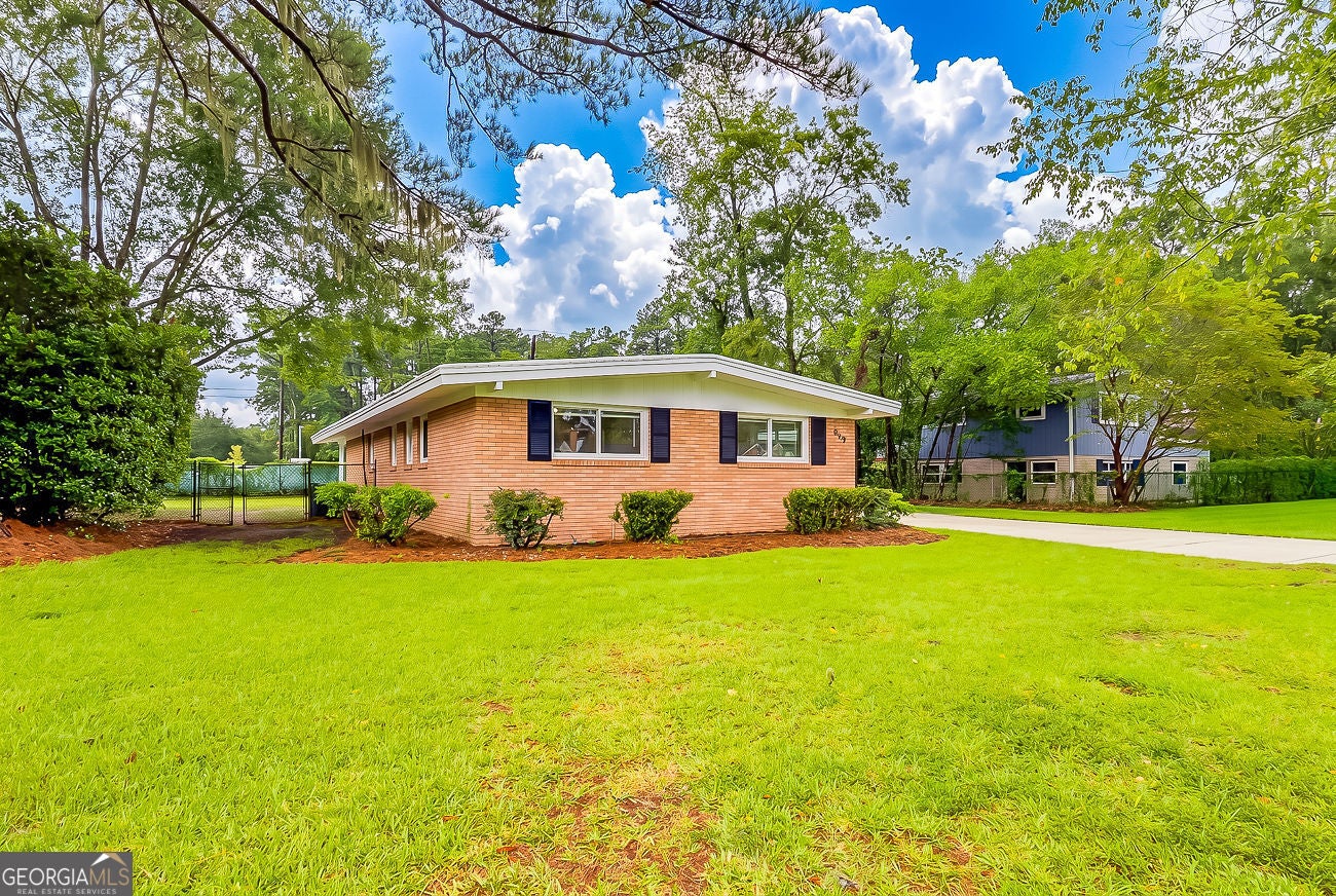 317 Willow RD