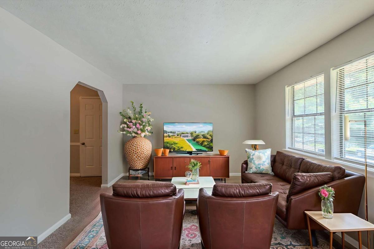 2247 Cherokee Valley DR