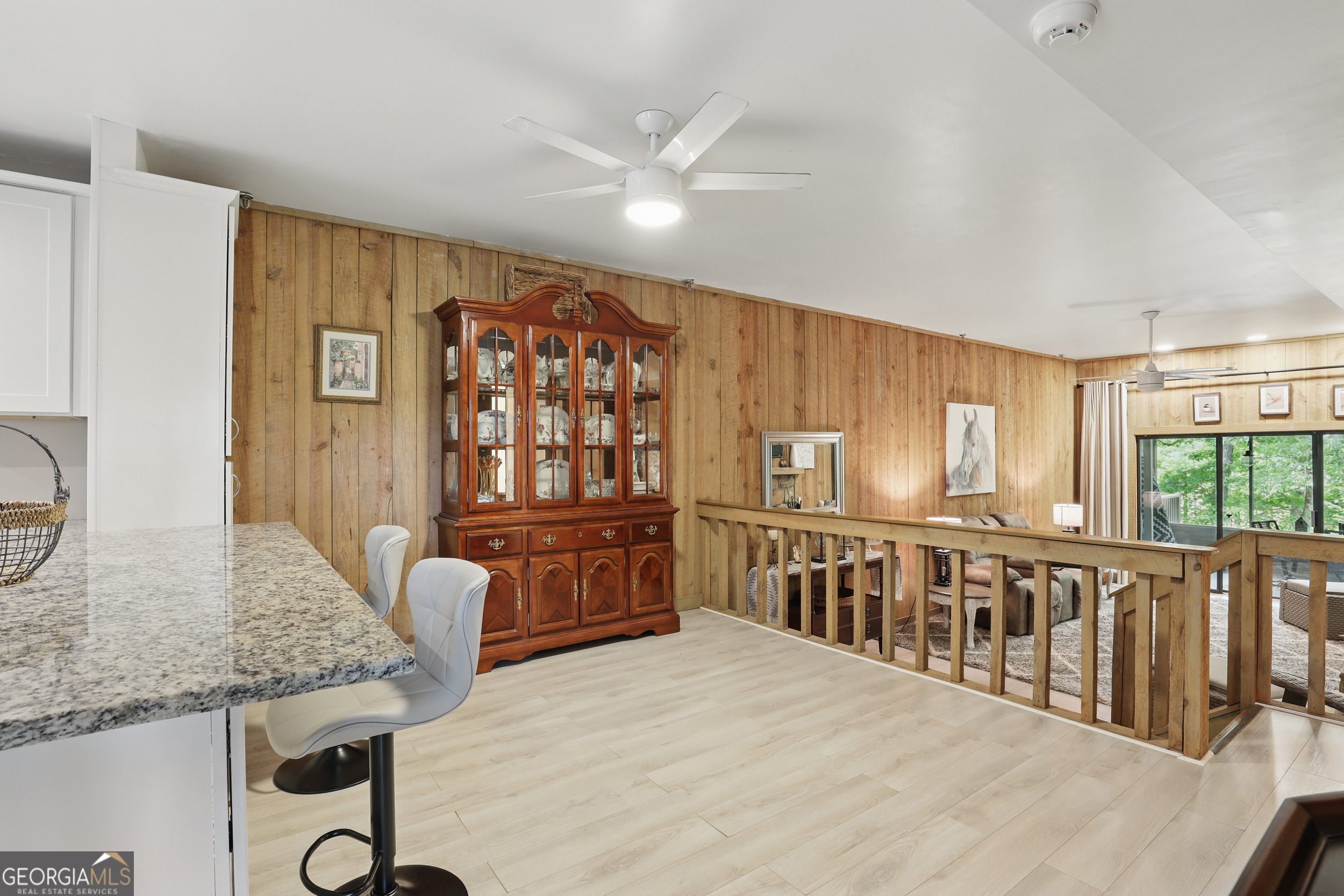 251 Shakespeare DR 332