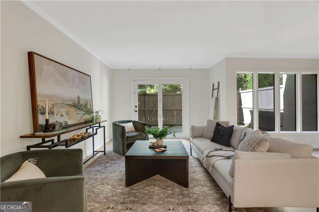 Photo of 9 Ivy Gates NE, Atlanta, GA 30342 (MLS # 10777327)
