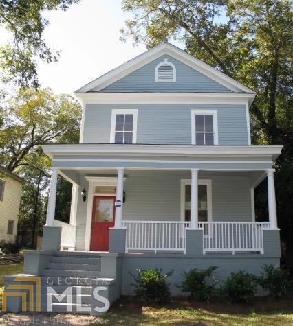 Historic charm, with modern upgrades. Brand new duct work, wiring, A/C, heat, master bath with tiled shower, stainless appliances, paint inside & out, lighting fixtures, faucets & more. All carpet has been removed to reveal the original wood floors. Original banisters, door frames, fireplaces with covers, original doors, etc. Fourth bedroom could be used as an office. Located in the Vineville area & close to I-75 & downtown. Make an appointment today! More picture coming soon!!