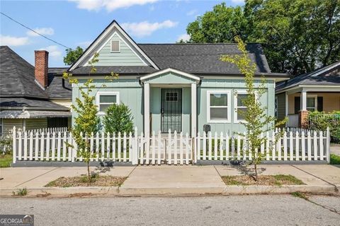 Photo of 480 James P Brawley Drive NW, Atlanta, GA 30318 (MLS # 10663581)