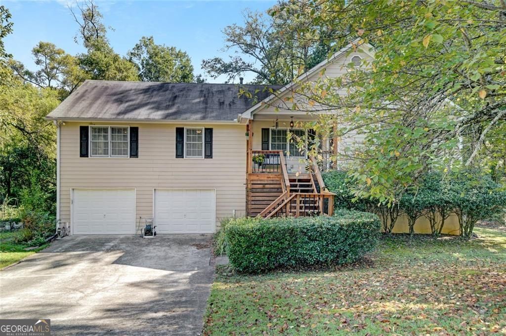 Photo of 4816 Olde Mill Drive, Marietta, GA 30066 (MLS # 10654983)