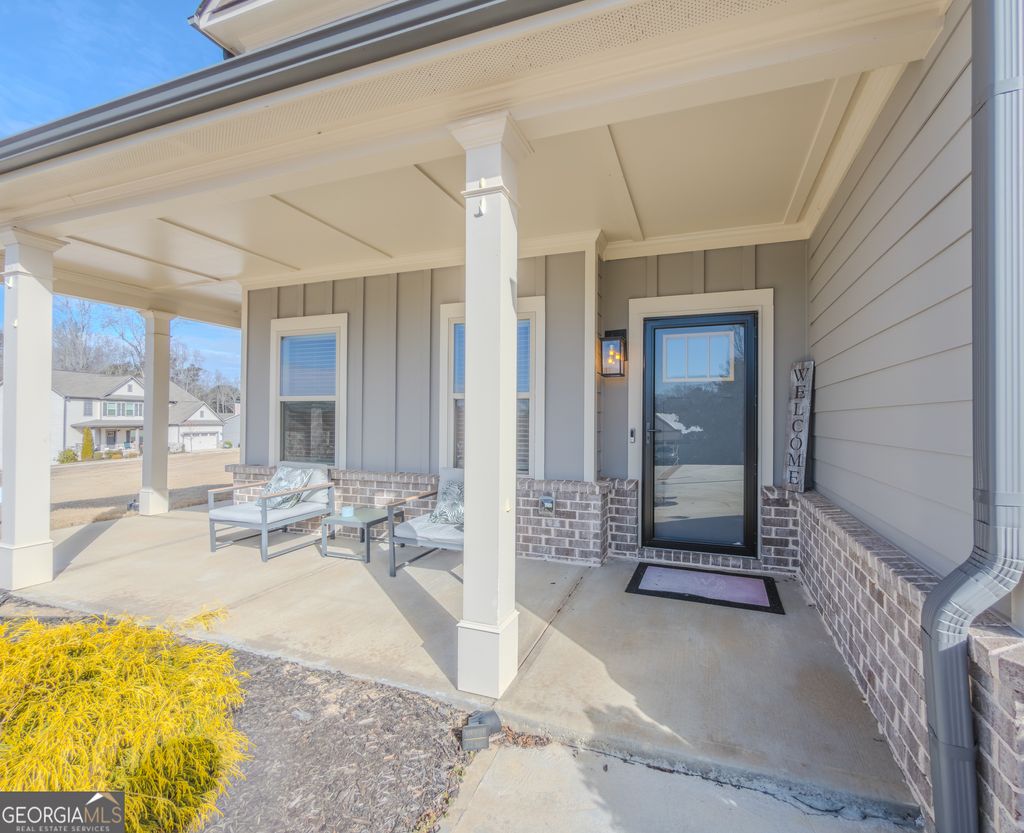 Photo of 3501 Bentley Farms Way, Loganville, GA 30052 (MLS # 10688020)