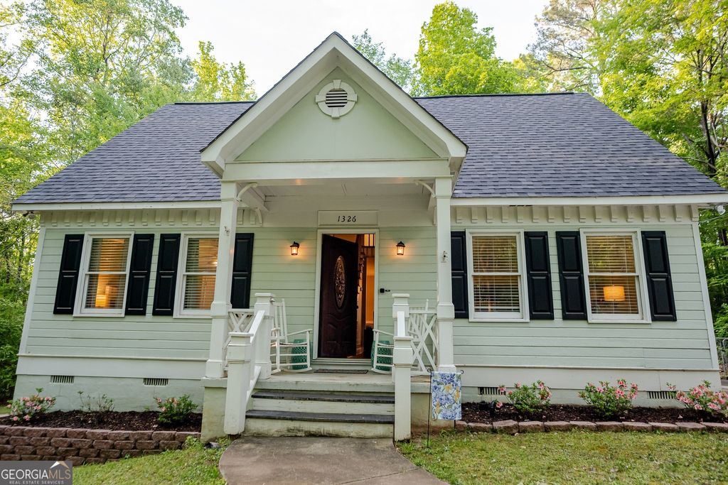 Photo of 1326 Happy Trail, Macon, GA 31220 (MLS # 10756126)