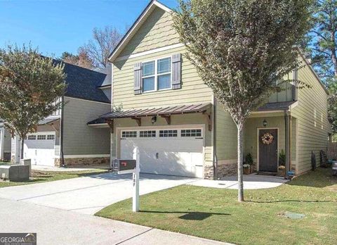 A home in Newnan