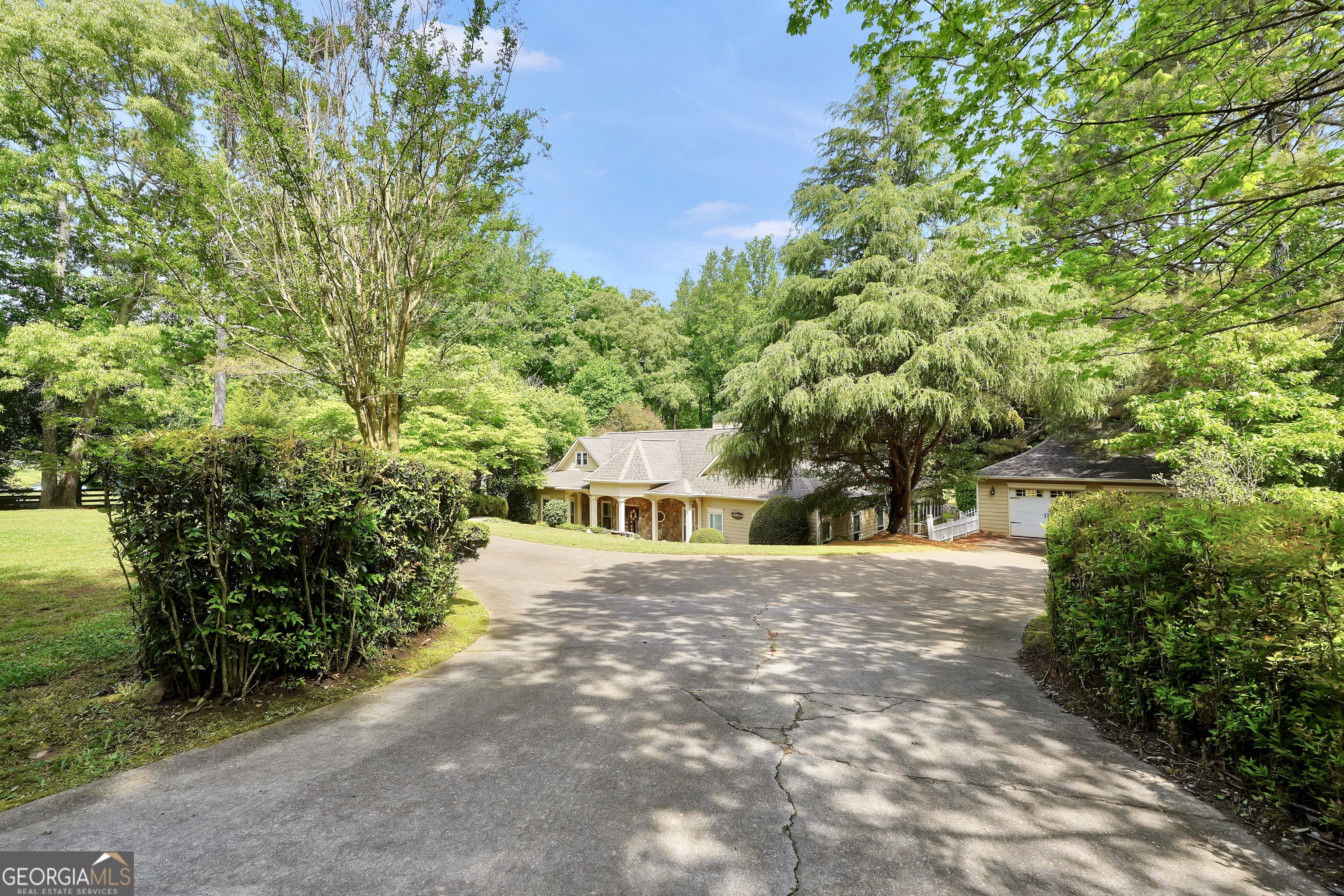 1010 Little River WAY