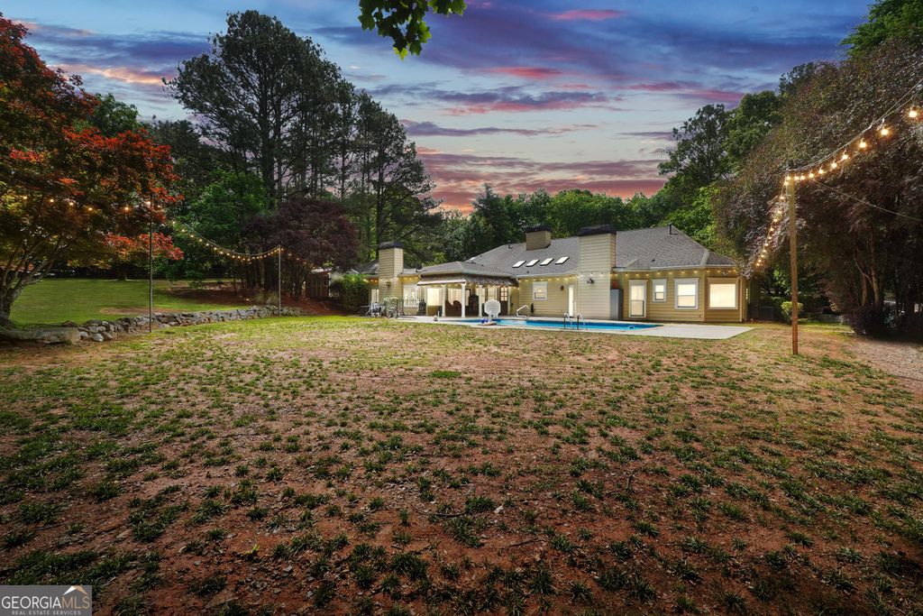 Photo of 1010 Little River Way, Alpharetta, GA 30004 (MLS # 10756381)