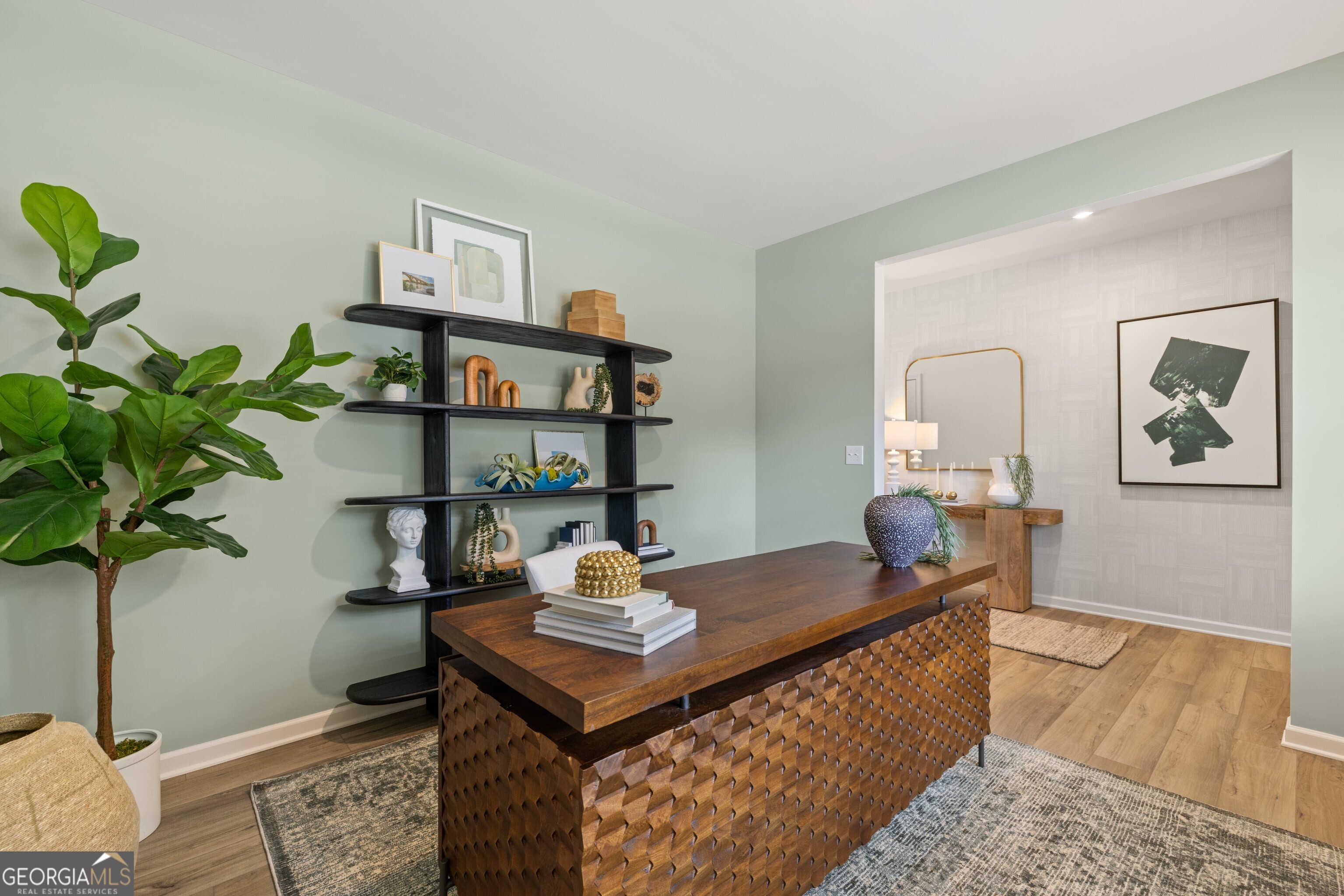 129 Elijah ST