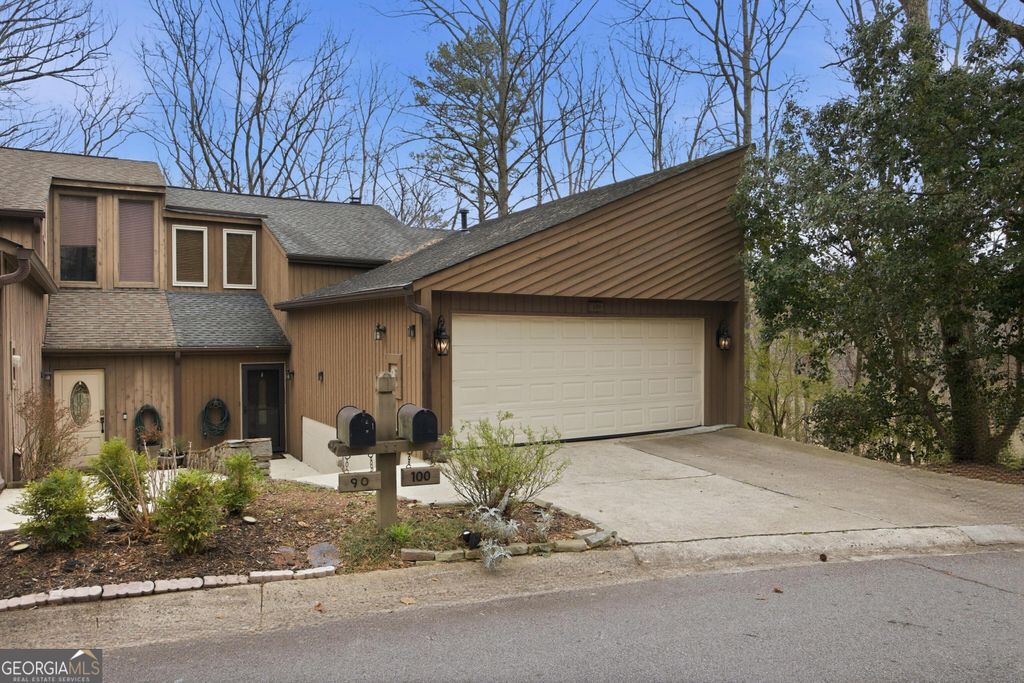 Photo of 100 Colony Ridge Drive, Alpharetta, GA 30022 (MLS # 10703125)