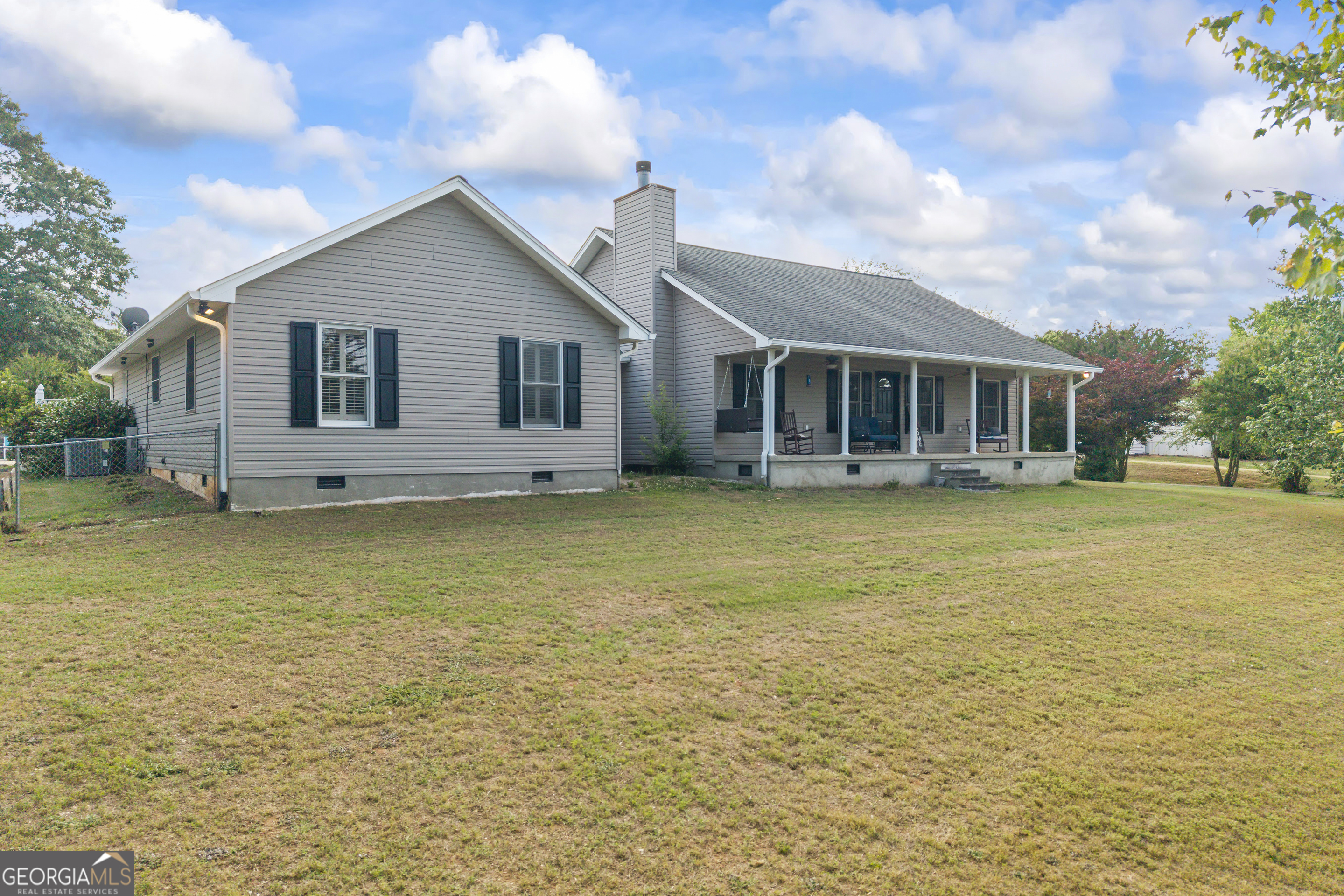 976 Shoal Creek RD