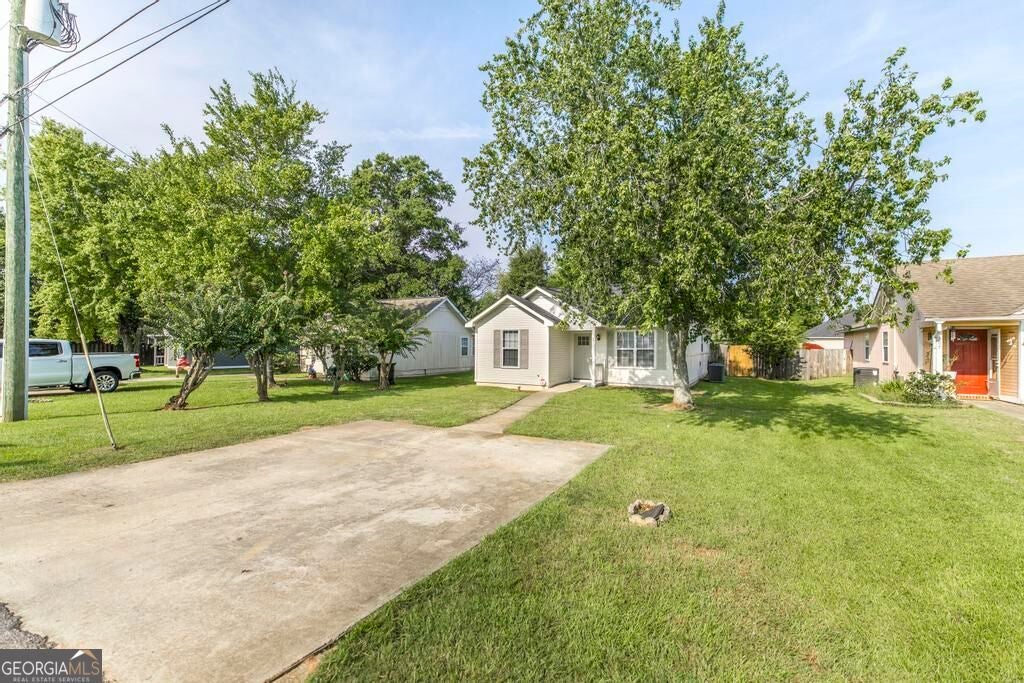 305 Johnson RD