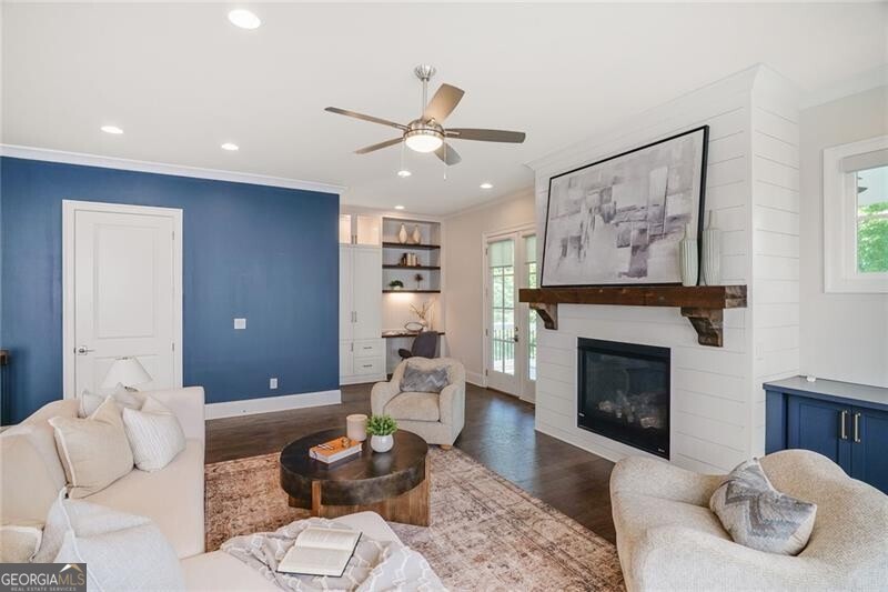 Rowes Downtown - Residential