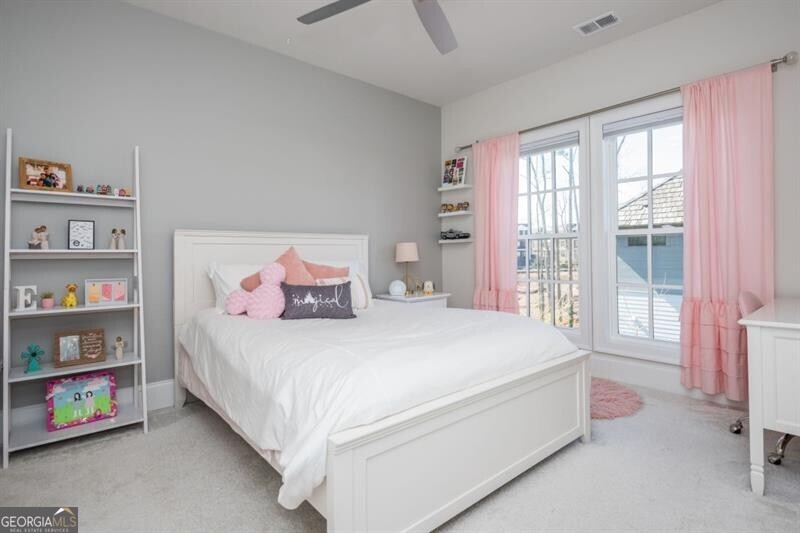 Rowes Downtown - Residential