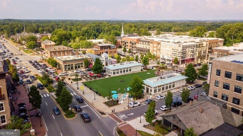 Rowes Downtown - Residential
