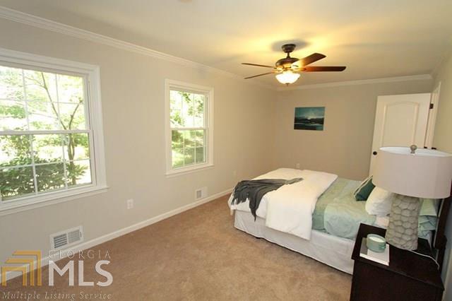 Pioneer Woods - Residential