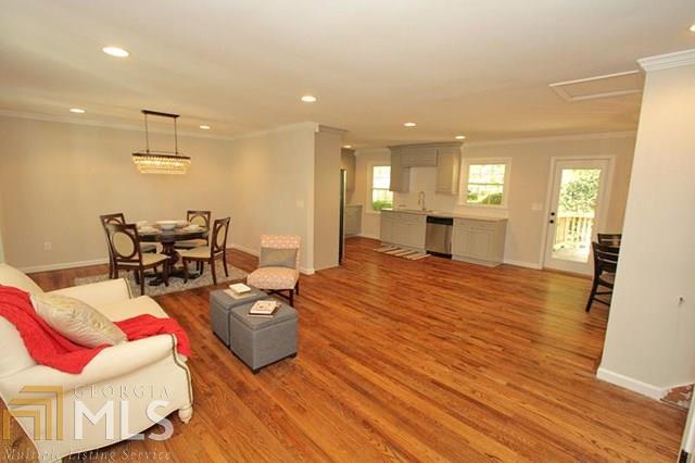 Pioneer Woods - Residential