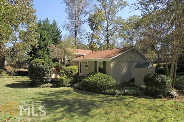 Pioneer Woods - Residential