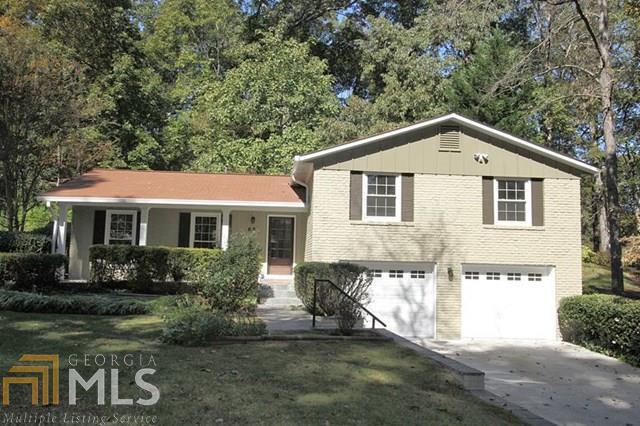 Pioneer Woods - Residential