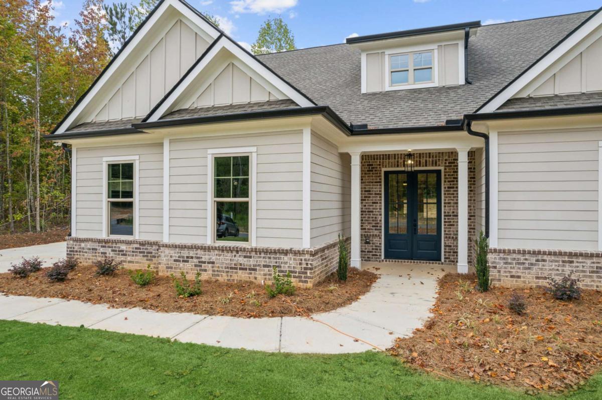262 Blake LN