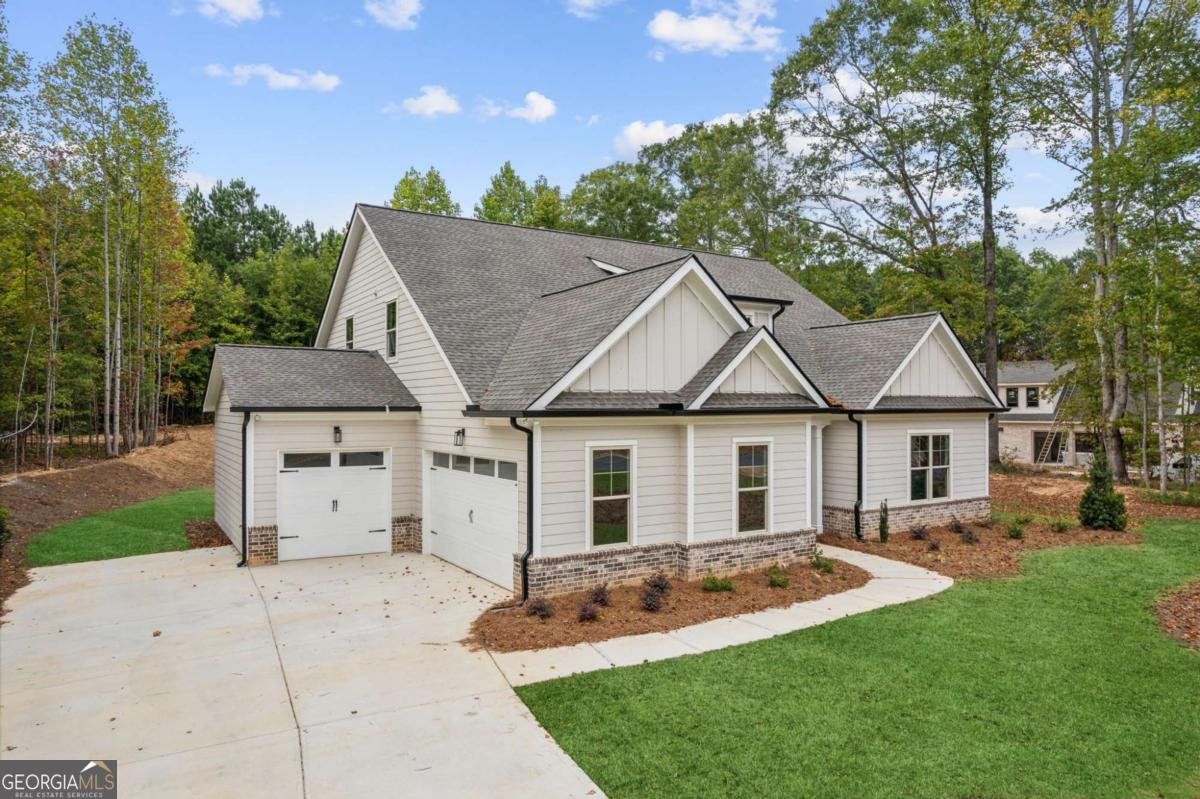 262 Blake LN